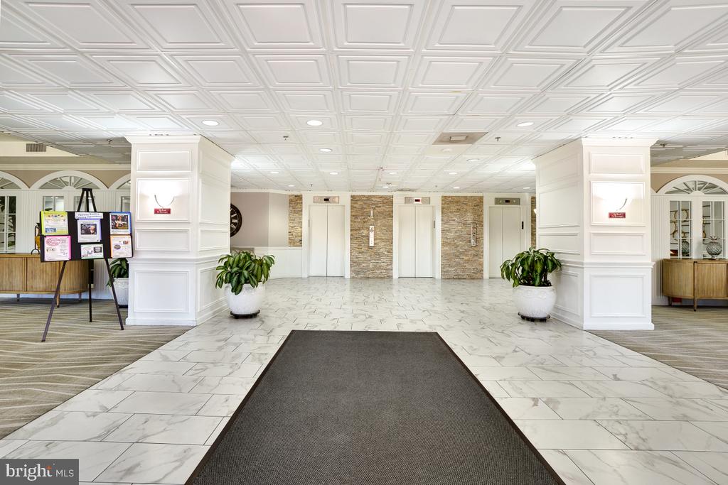 3330 N LEISURE WORLD BOULEVARD Unit: 5-623