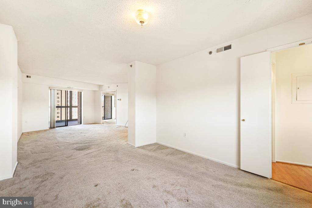 3330 N LEISURE WORLD BOULEVARD Unit: 5-623