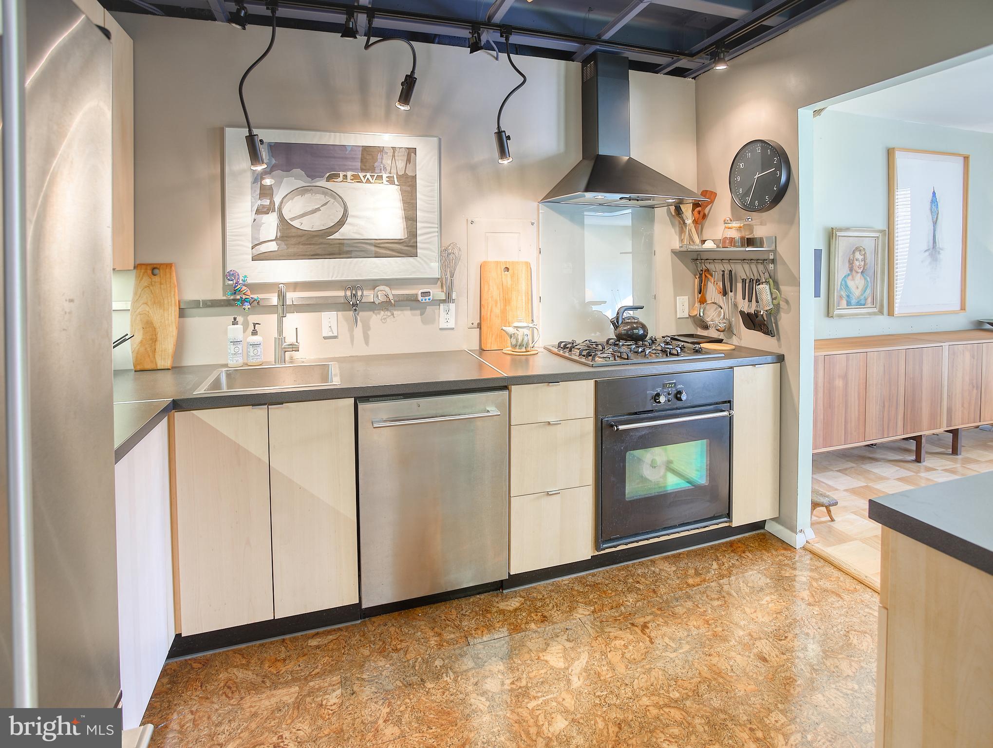 9900 Georgia Ave #27-106