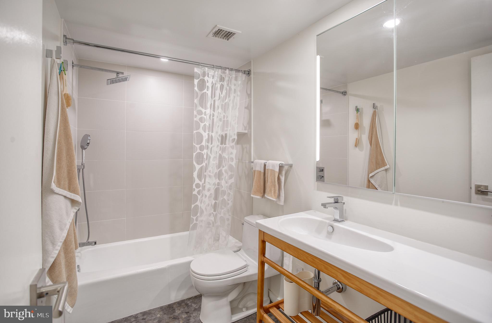 9900 Georgia Ave #27-106