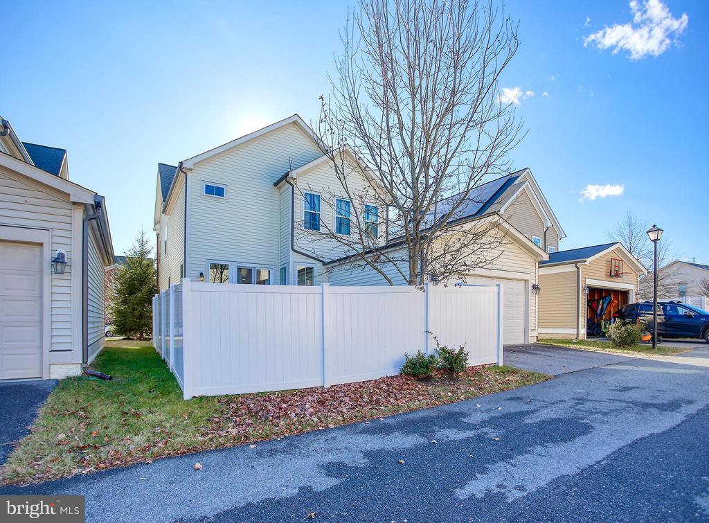 13505 Windy Meadow Ln