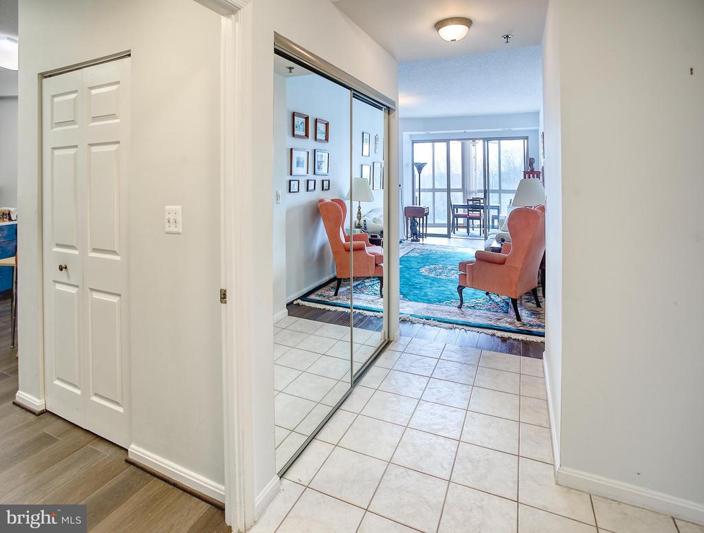 3210 N Leisure World Blvd #803