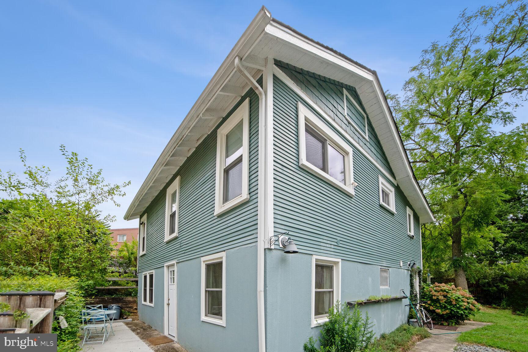 211 Winding Hill Way