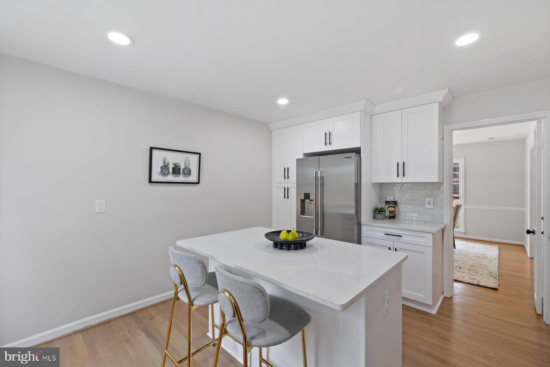 7012 Wolftree Ln
