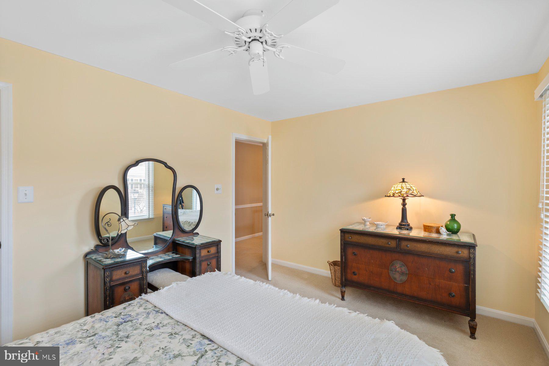 13627 Spinning Wheel Dr
