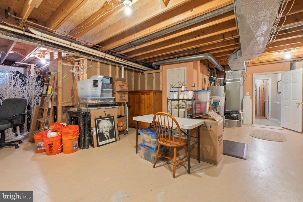 13627 Spinning Wheel Dr