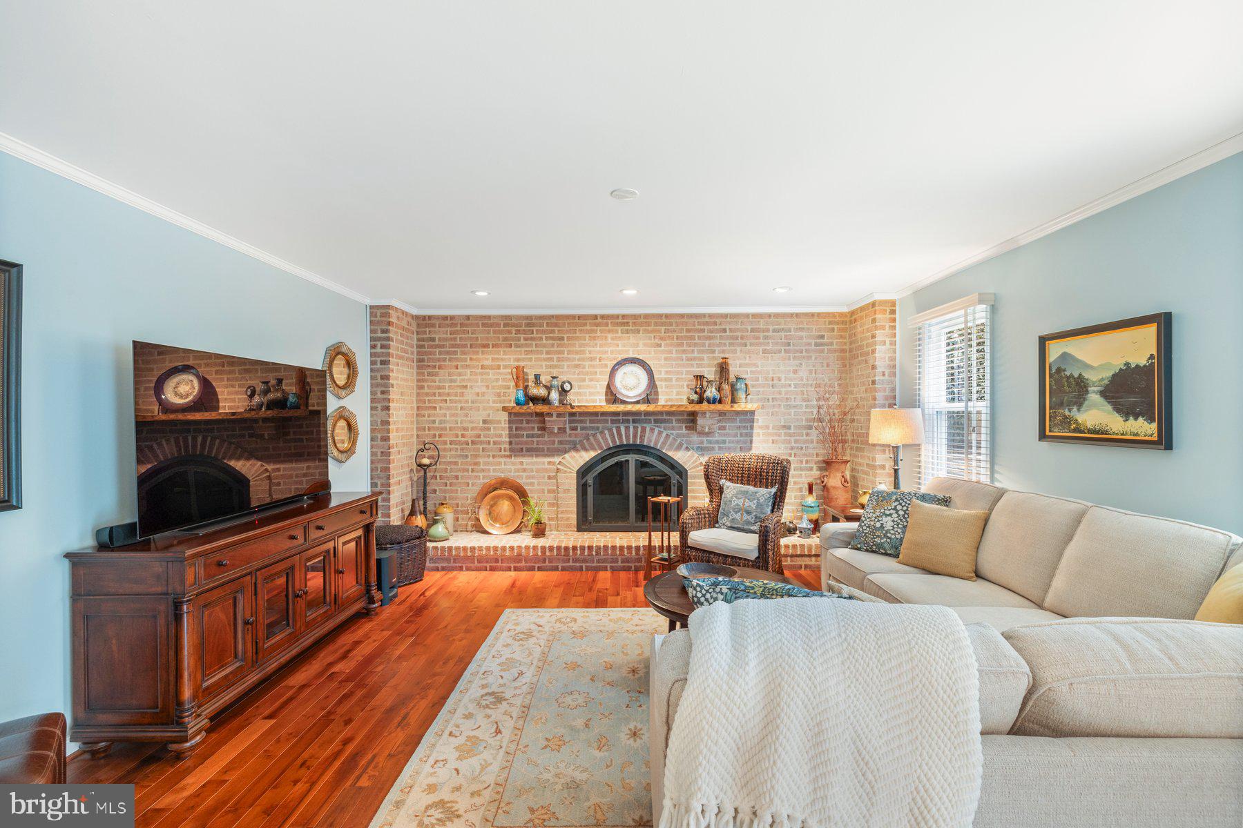 13627 Spinning Wheel Dr