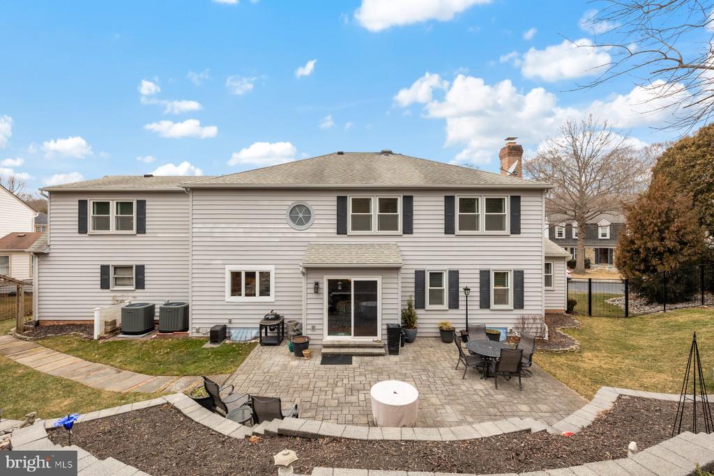 13627 Spinning Wheel Dr