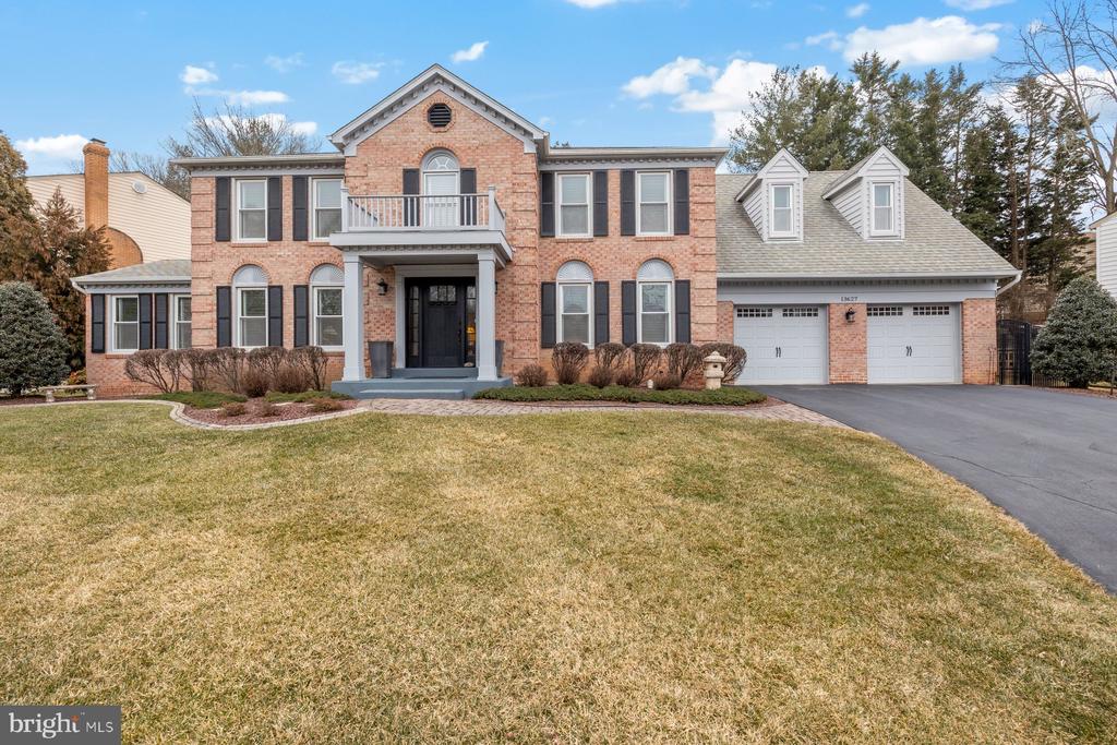 13627 Spinning Wheel Dr