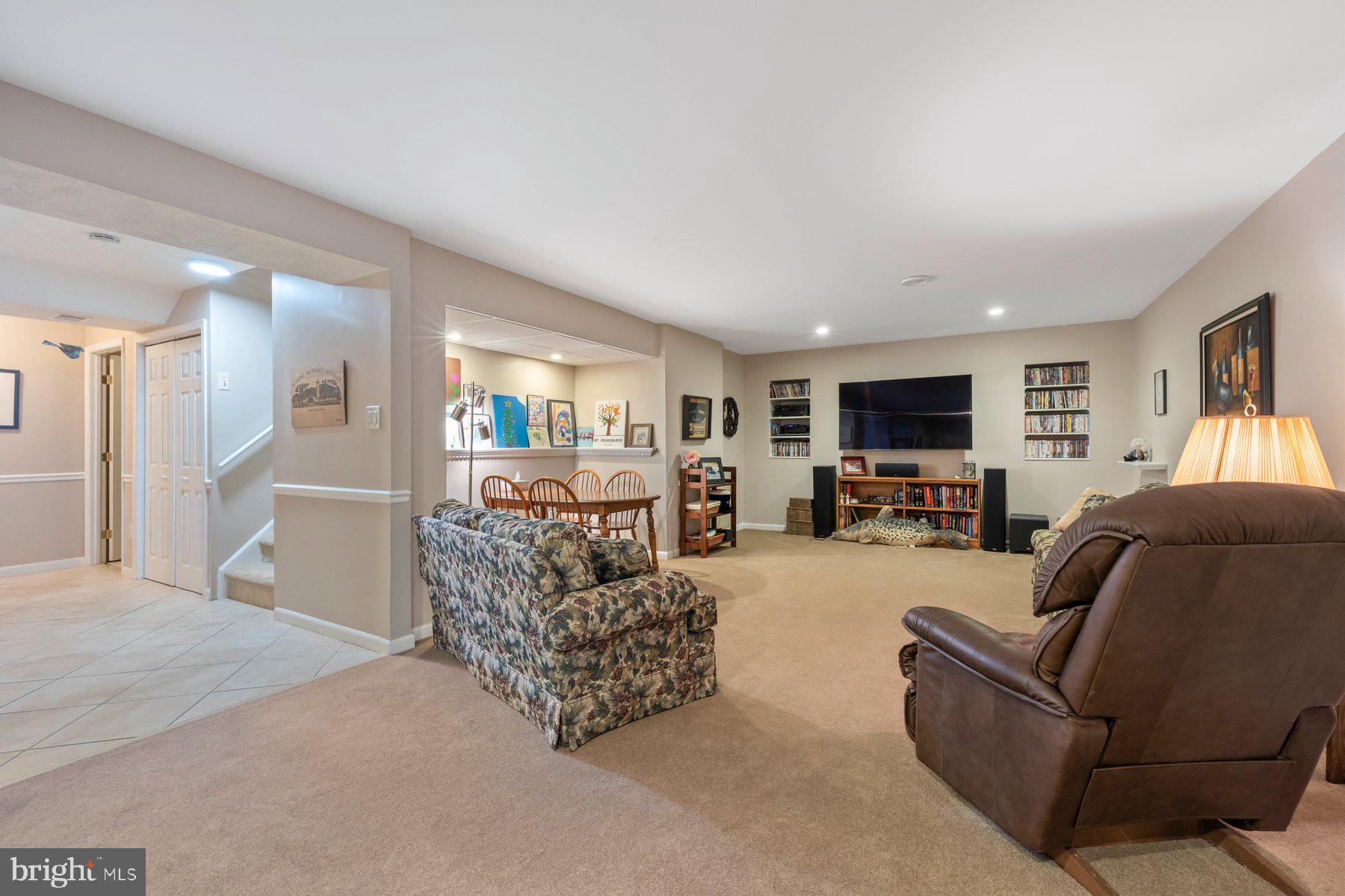13627 Spinning Wheel Dr