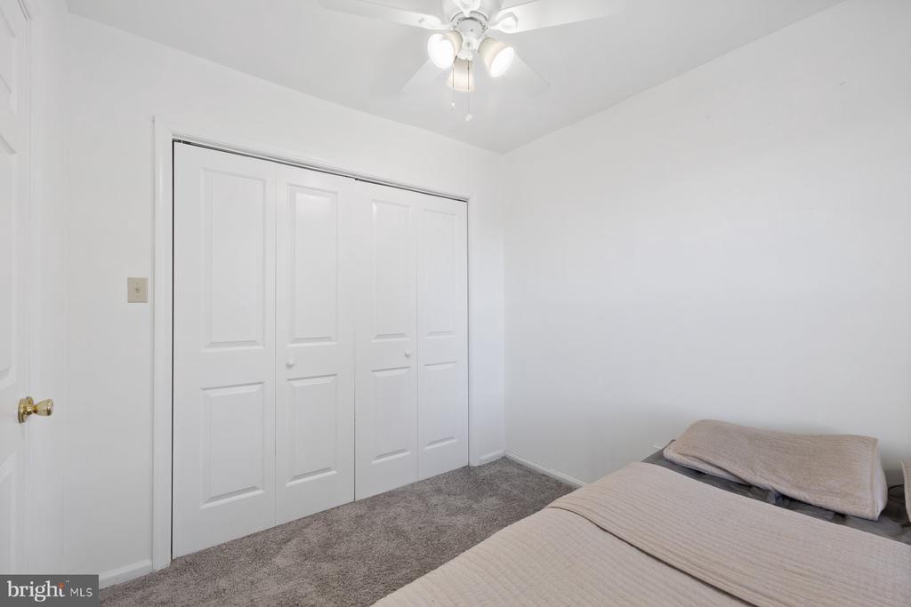 804 Quince Orchard Blvd #201