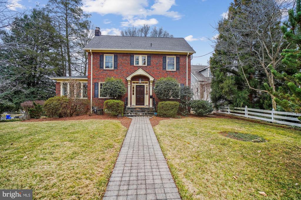 1500 HIGHLAND DRIVE