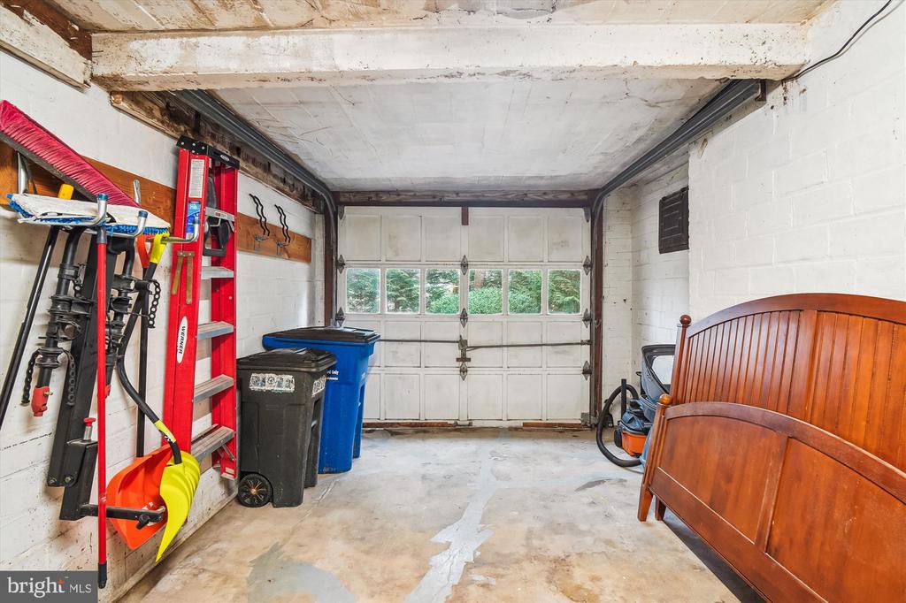 1500 HIGHLAND DRIVE