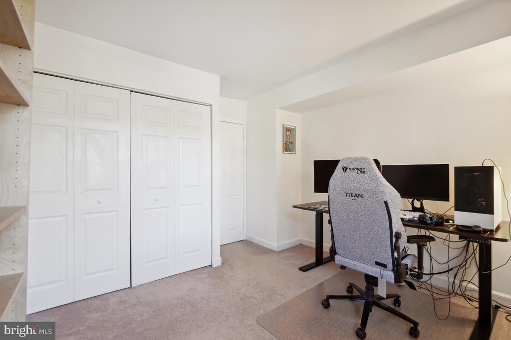 440 GIRARD STREET Unit: 101