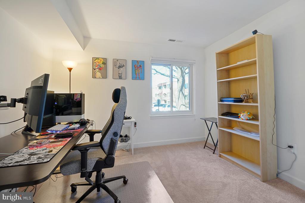 440 GIRARD STREET Unit: 101