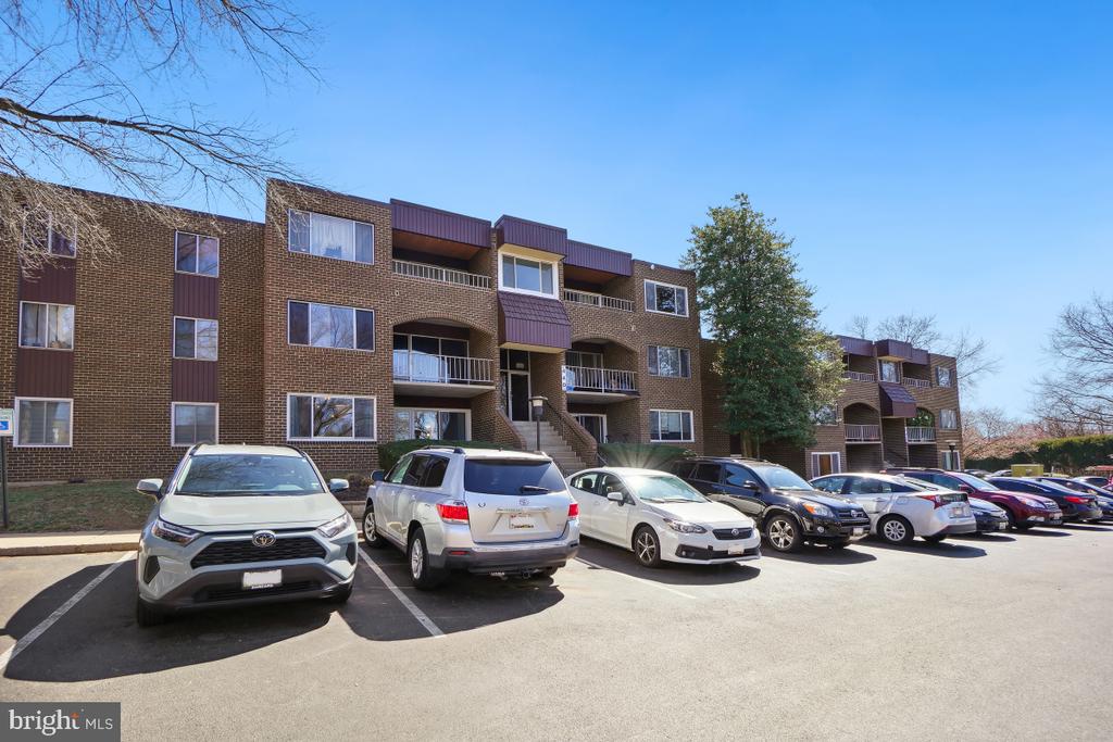 440 GIRARD STREET Unit: 101