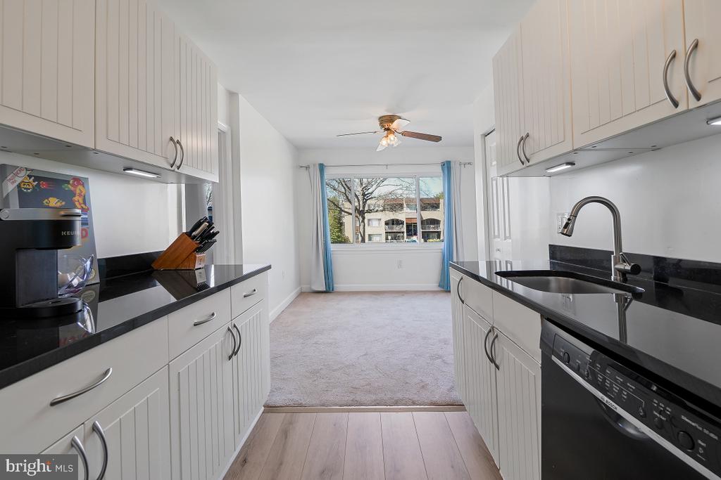 440 GIRARD STREET Unit: 101