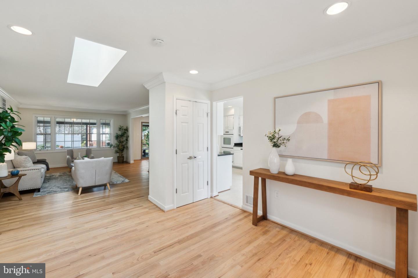 14402 Barkwood Dr
