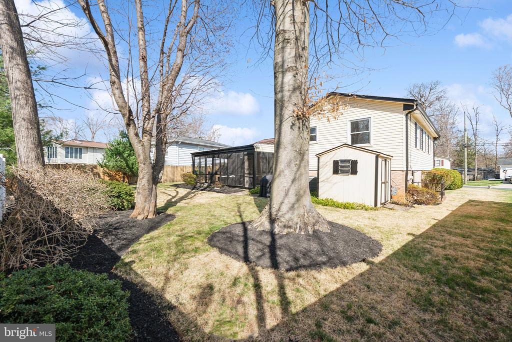 14402 Barkwood Dr