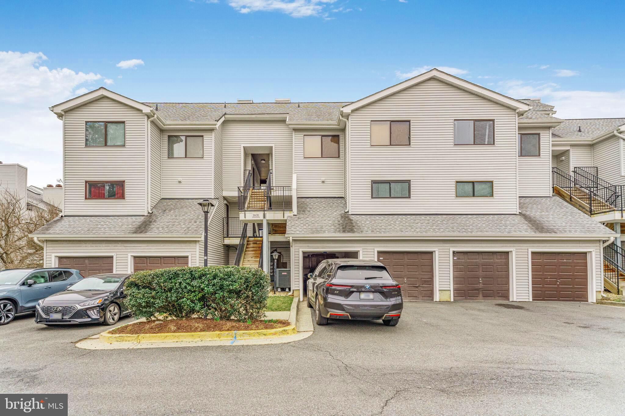 1631 Carriage House Ter #1631-B