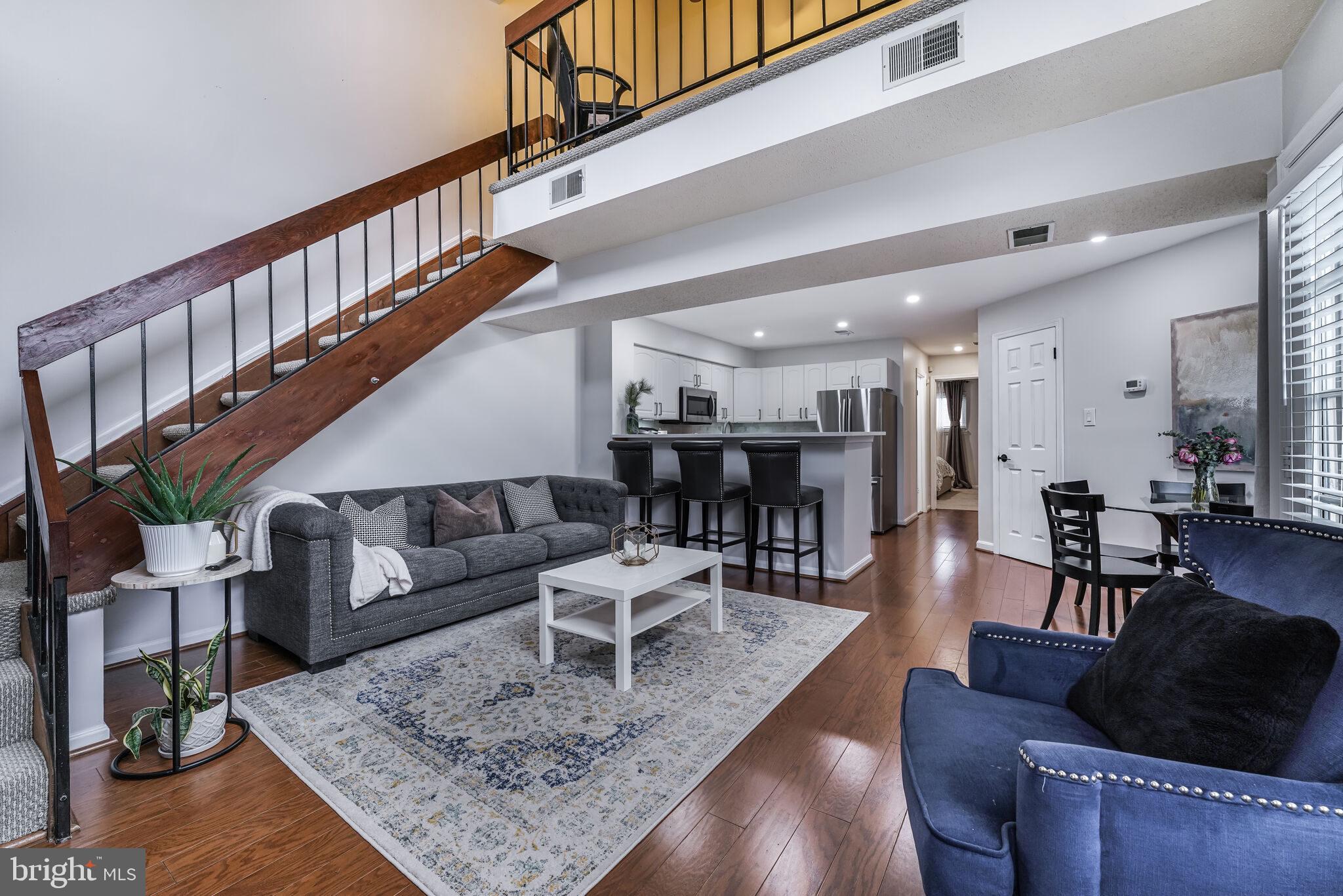 1631 Carriage House Ter #1631-B