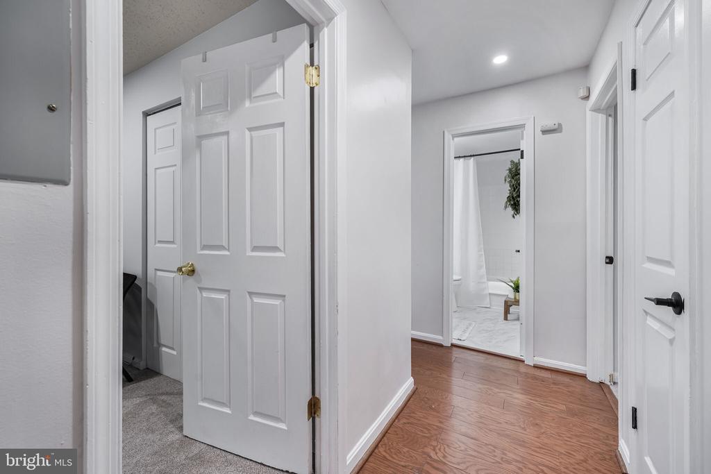 1631 Carriage House Ter #1631-B
