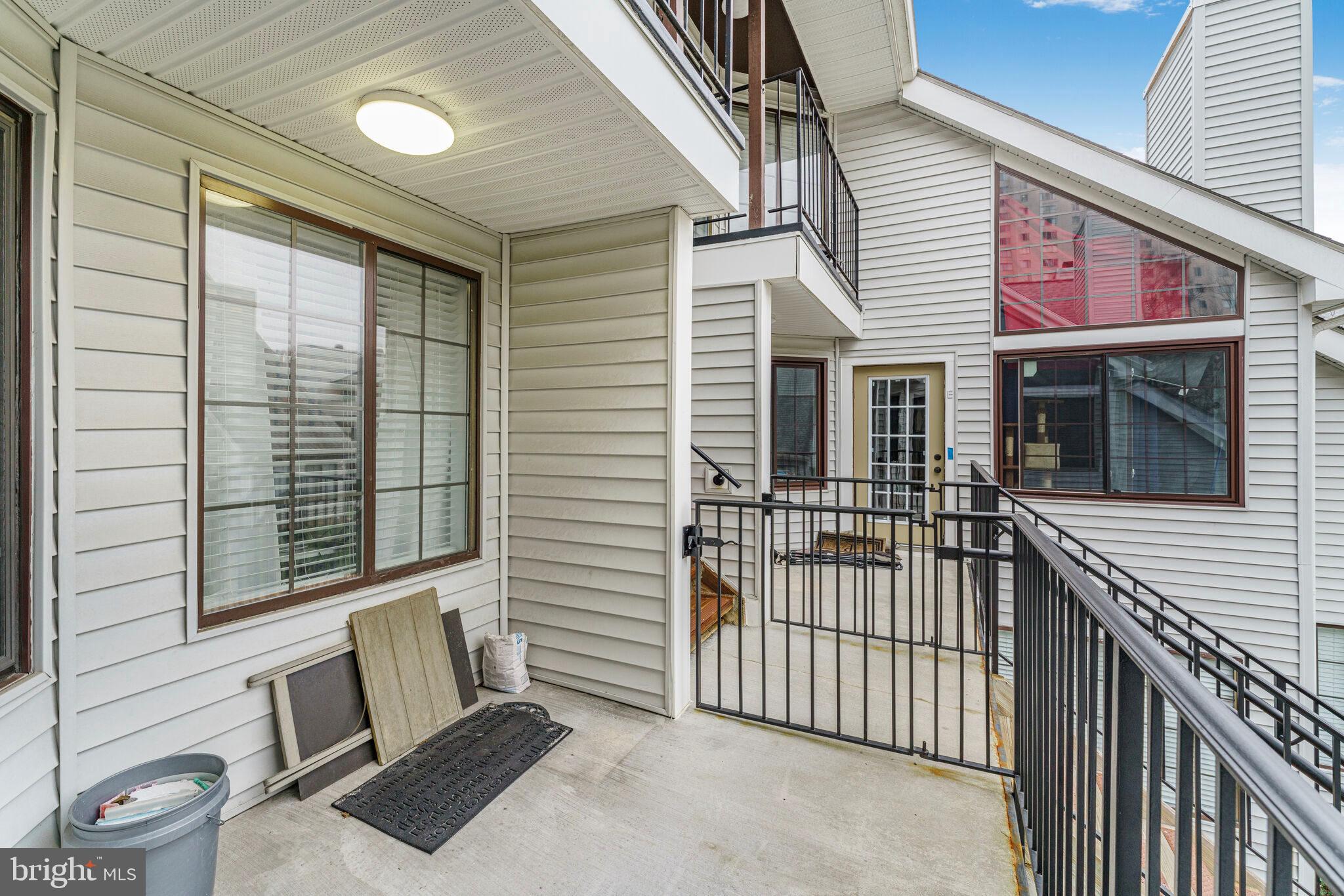 1631 Carriage House Ter #1631-B