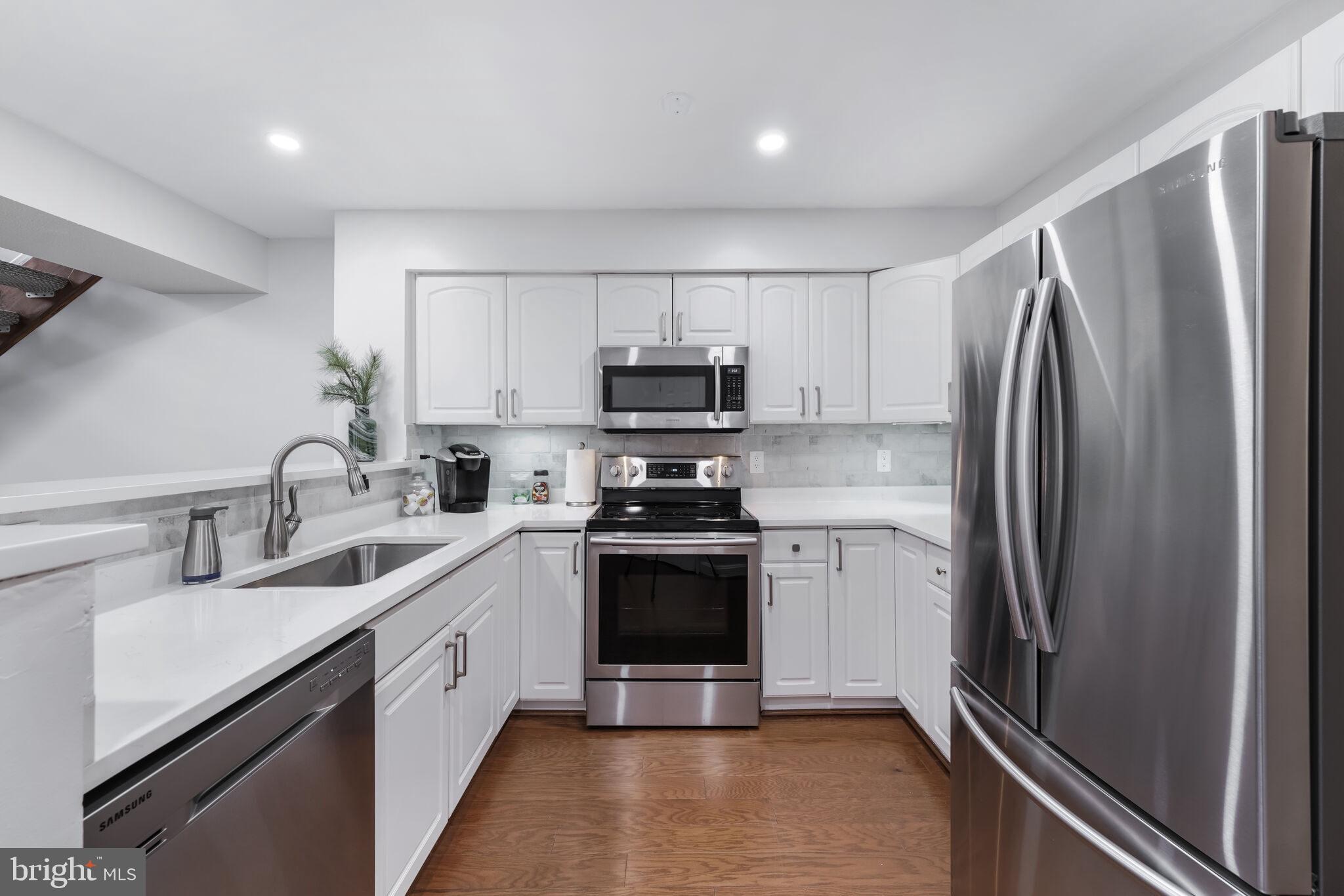 1631 Carriage House Ter #1631-B