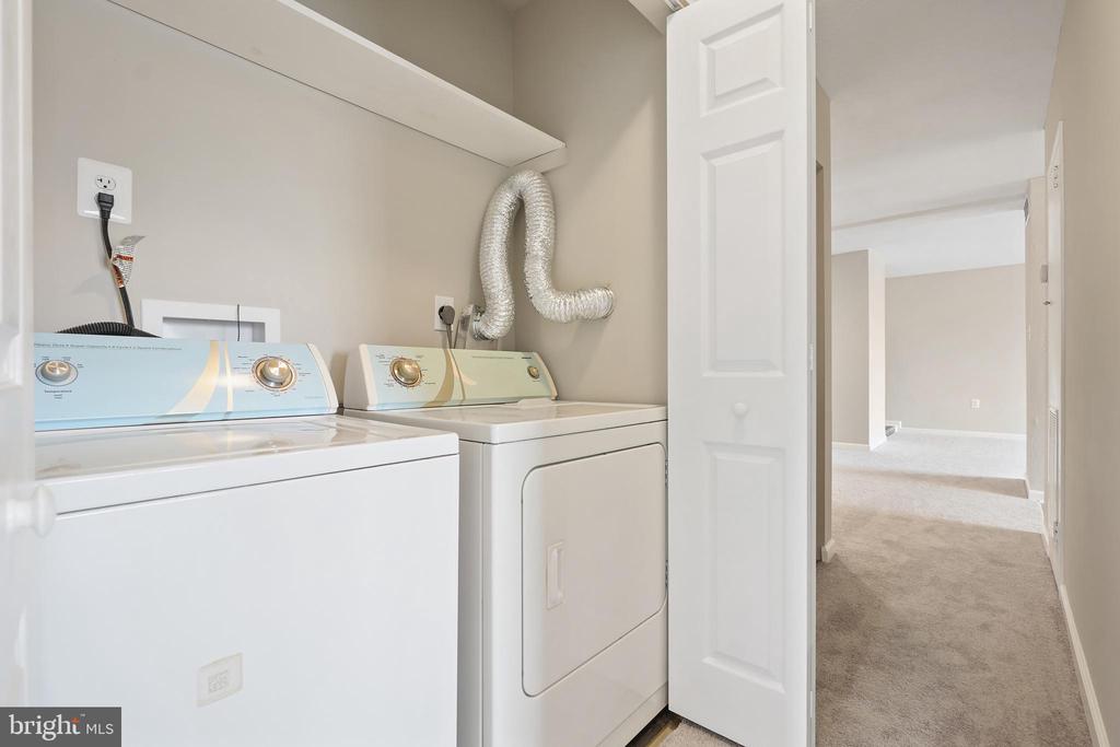 454 GIRARD STREET Unit: 303