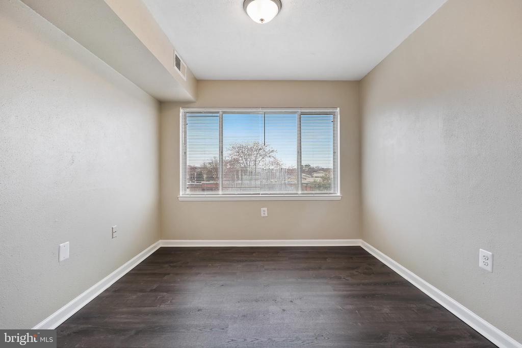 454 GIRARD STREET Unit: 303
