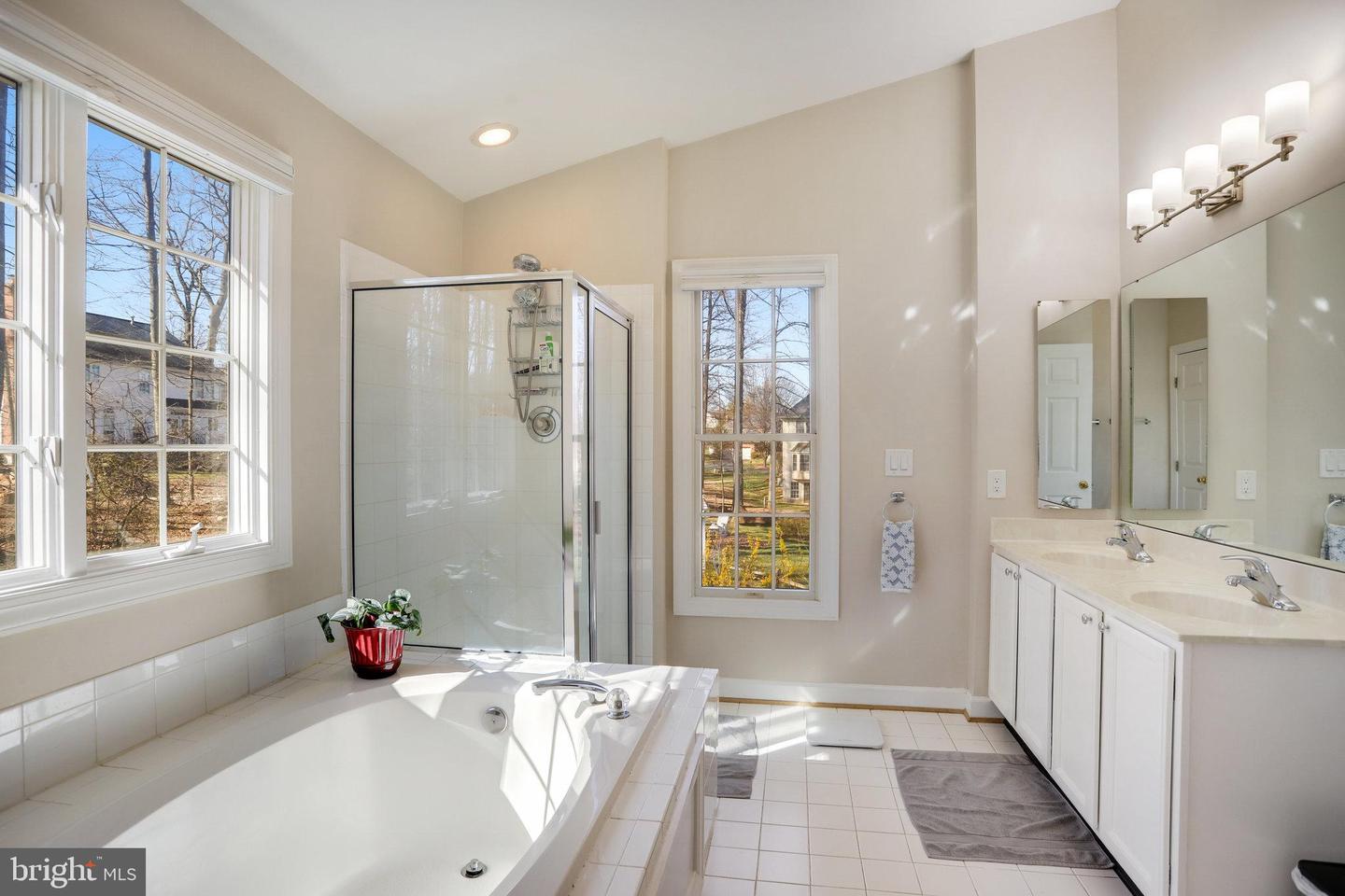 2713 Civitan Club Pl