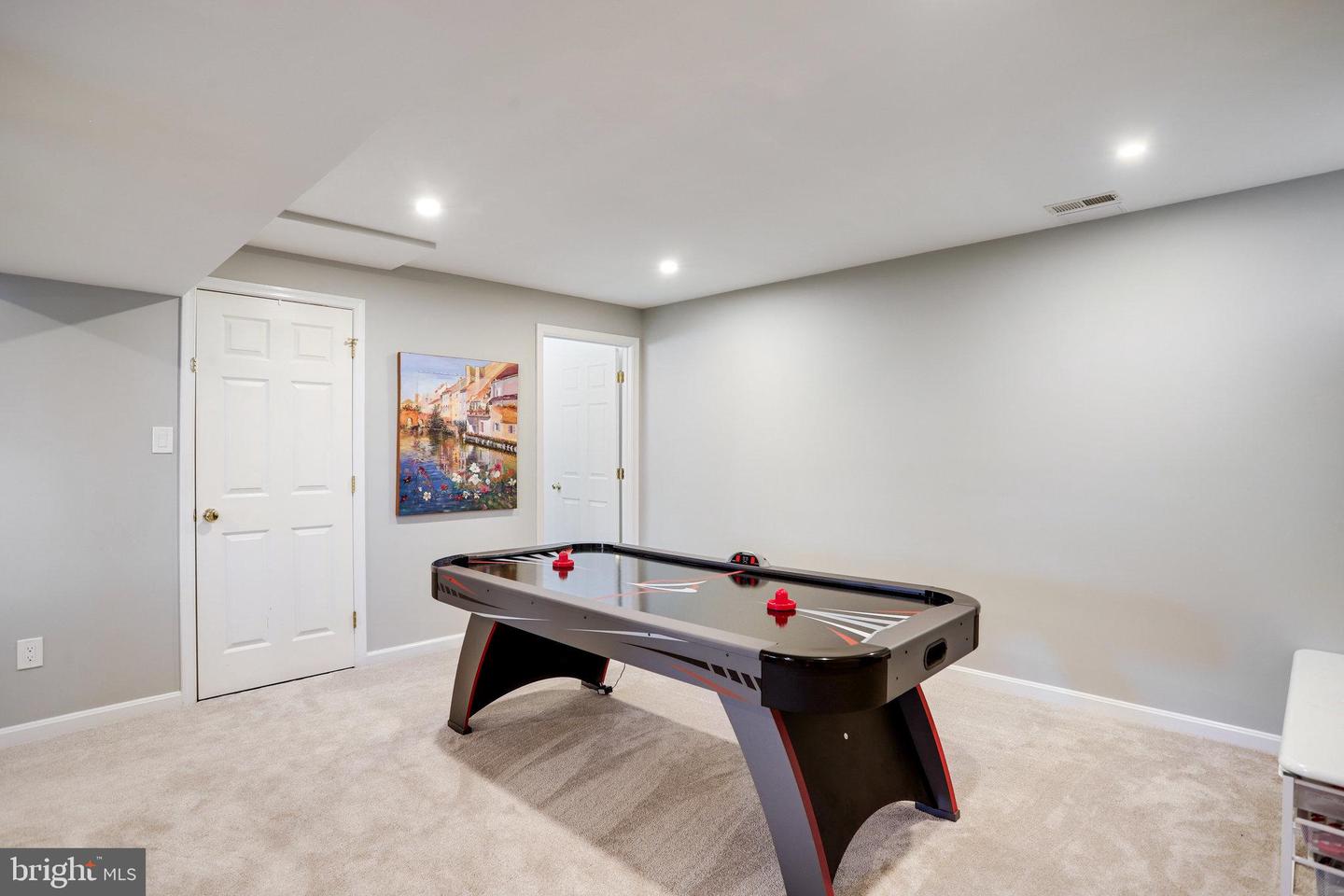 2713 Civitan Club Pl