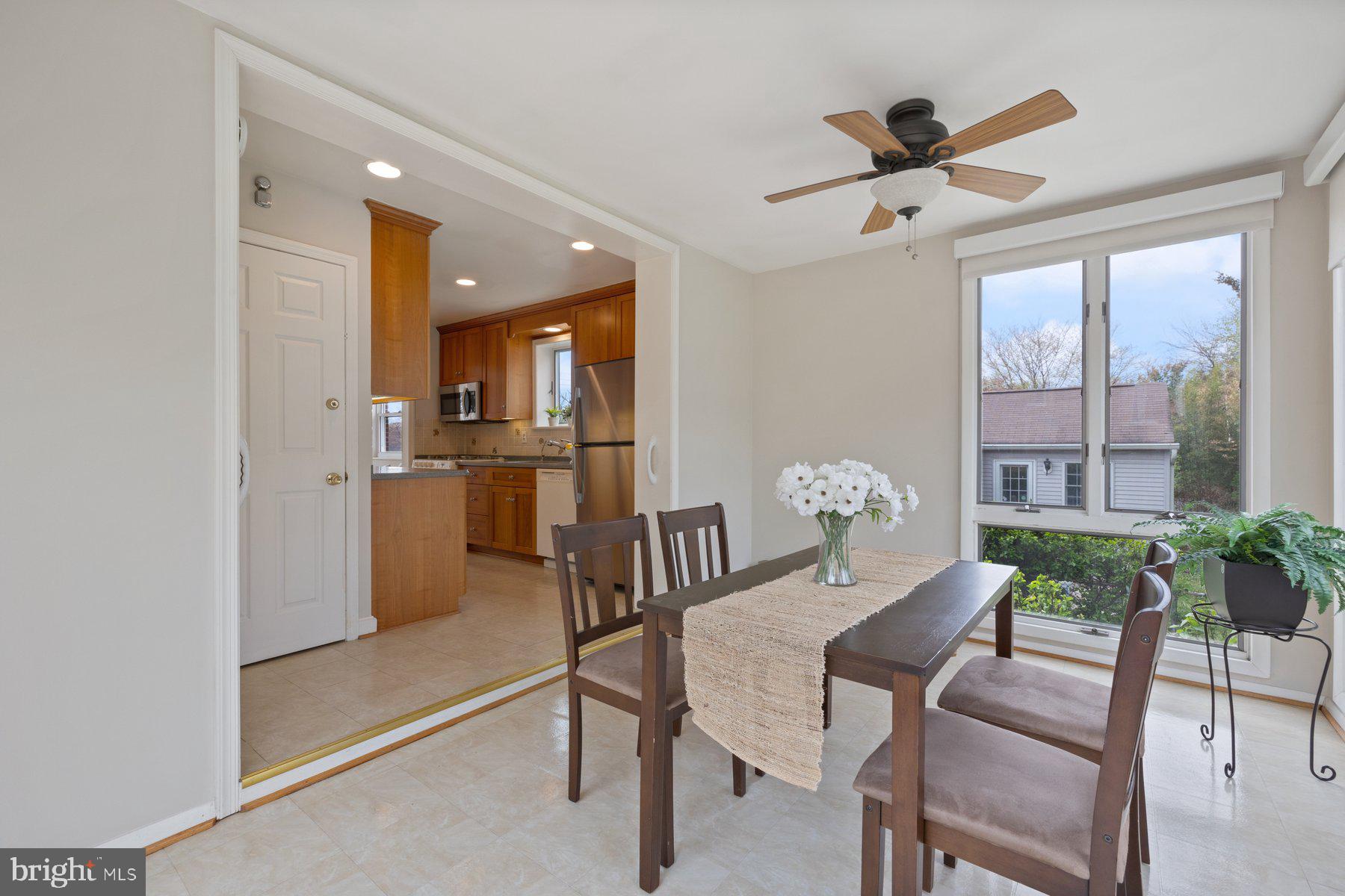 5015 Cushing Dr