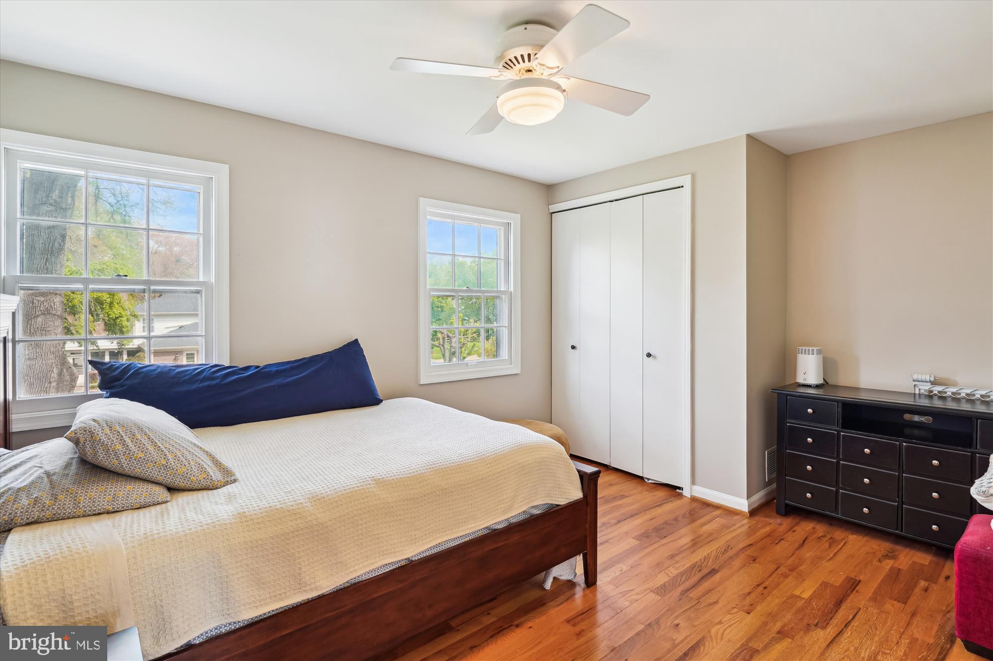 9000 HUNTING HORN LANE