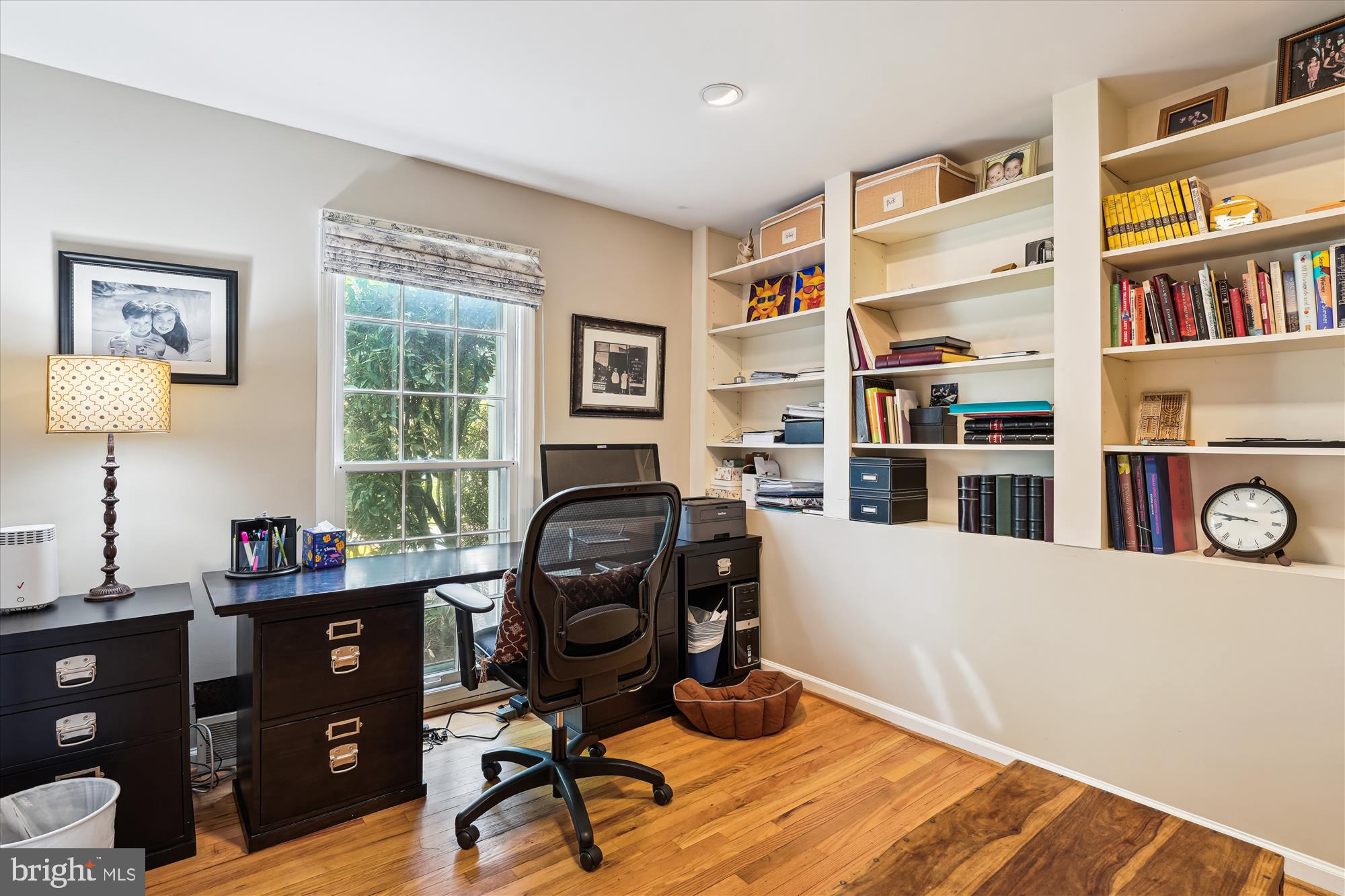 9000 HUNTING HORN LANE