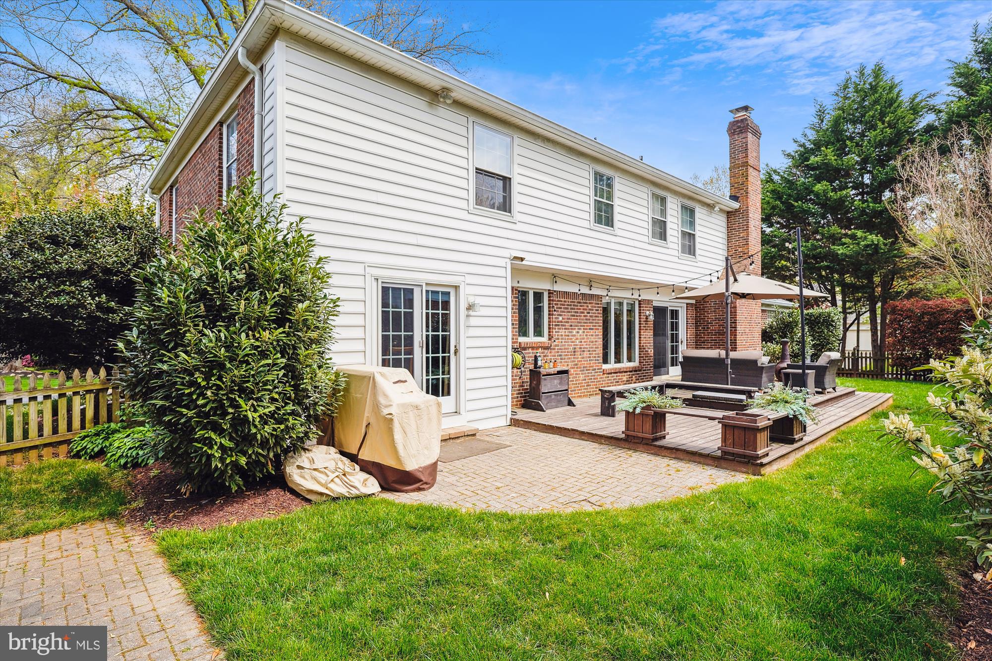 9000 HUNTING HORN LANE