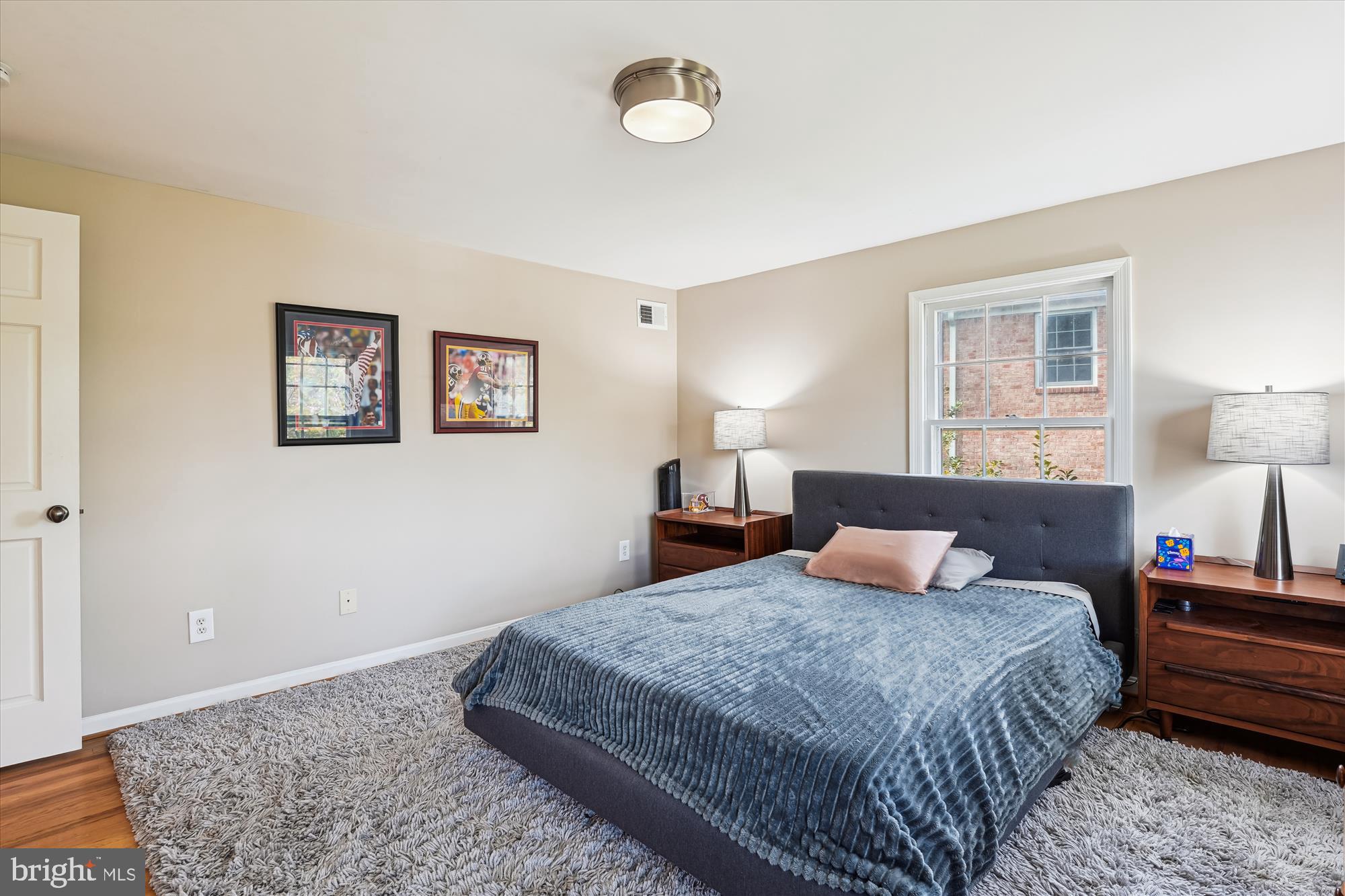 9000 HUNTING HORN LANE