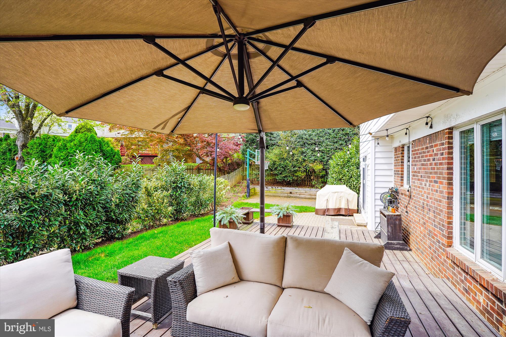 9000 HUNTING HORN LANE