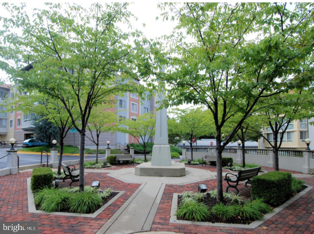 3310 N Leisure World Blvd #325