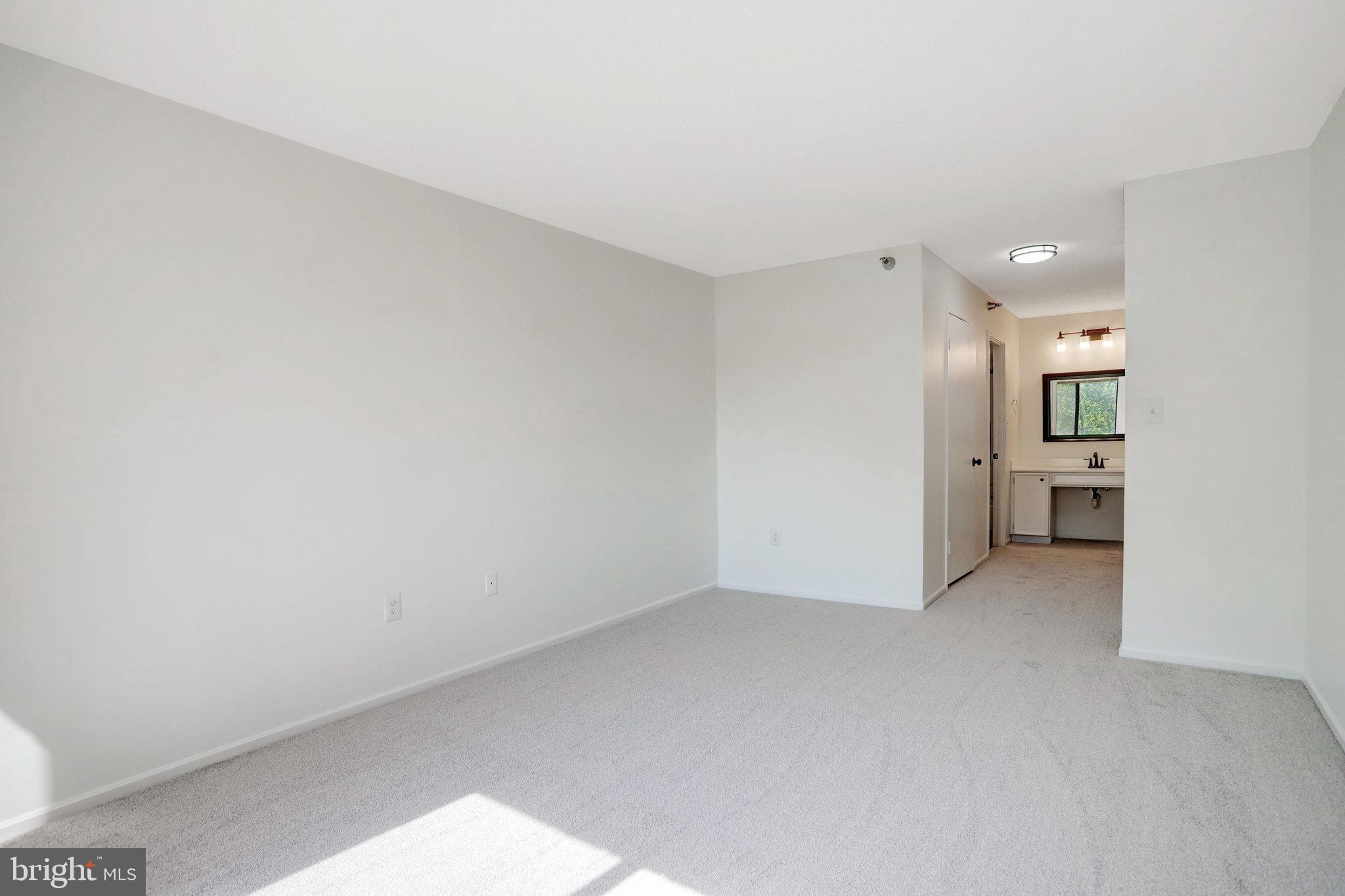 3310 N Leisure World Blvd #325