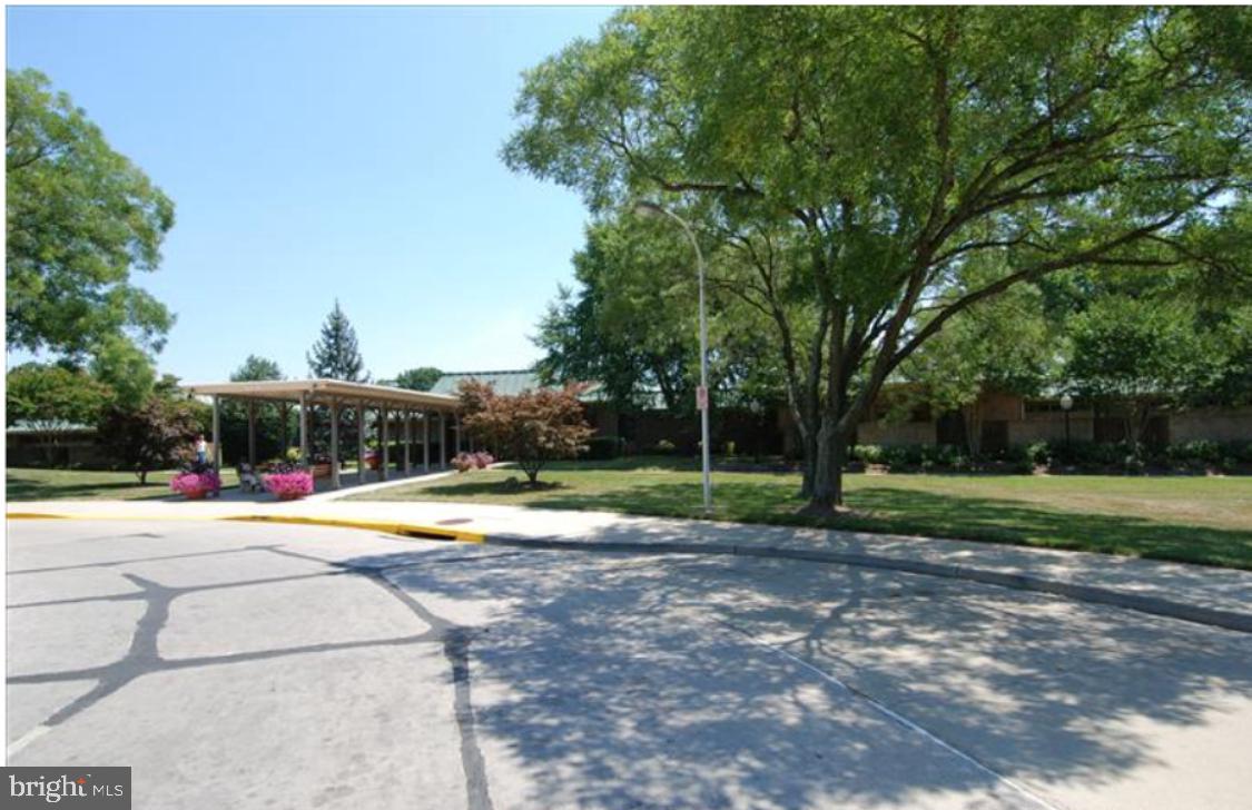 3310 N Leisure World Blvd #325