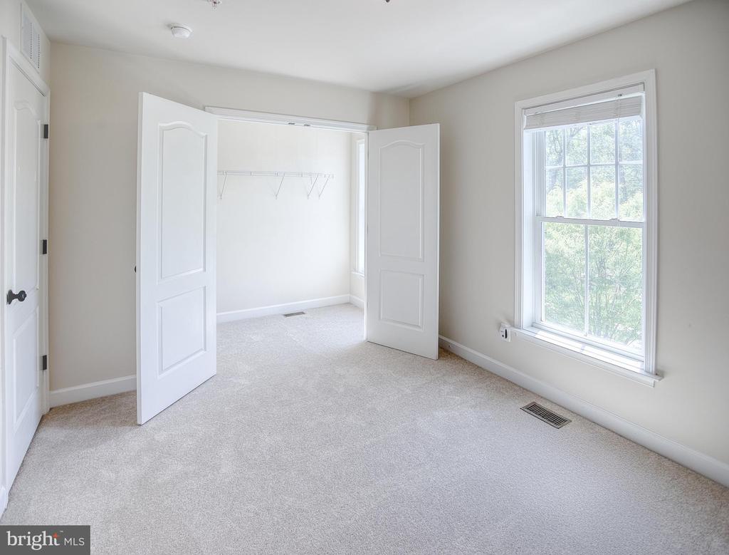 13501 Moonlight Trail Dr