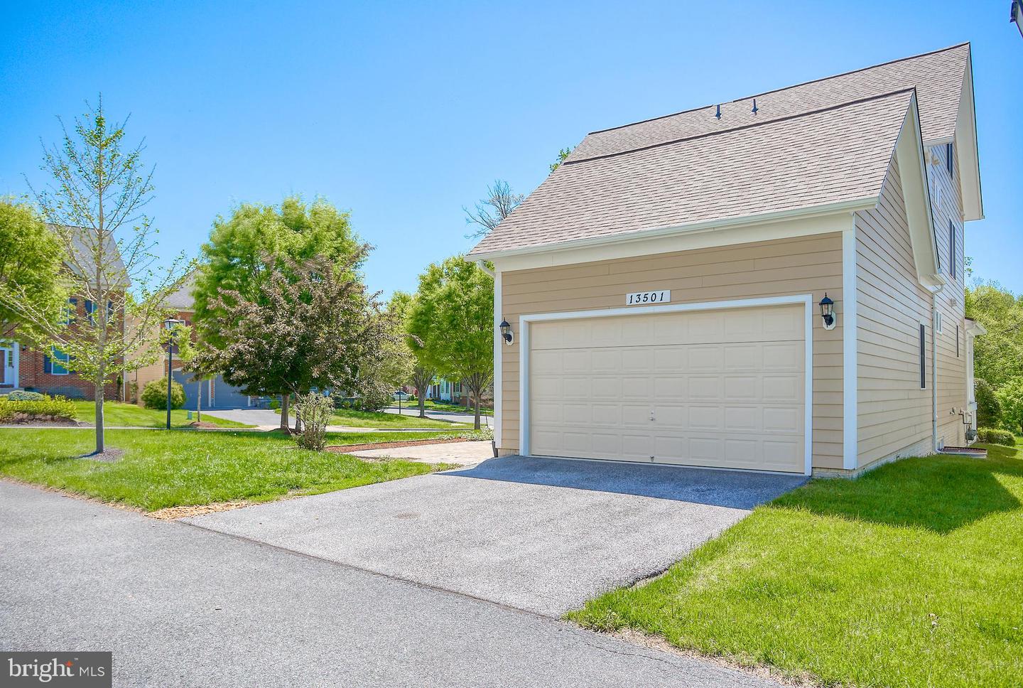 13501 Moonlight Trail Dr