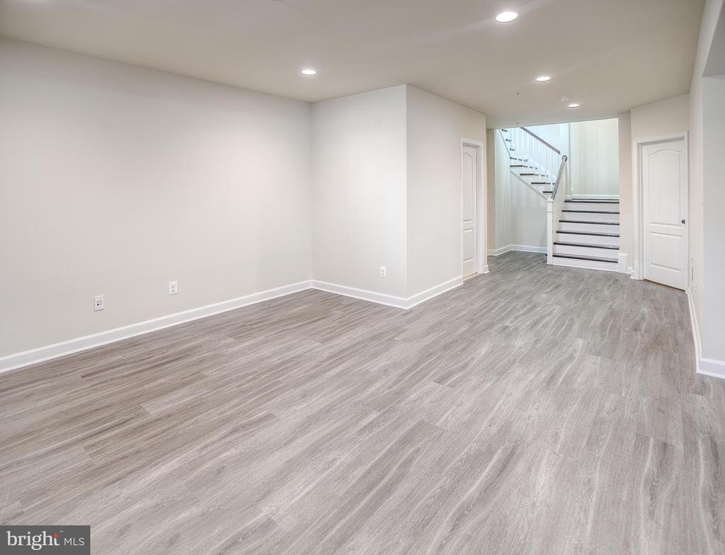 13501 Moonlight Trail Dr