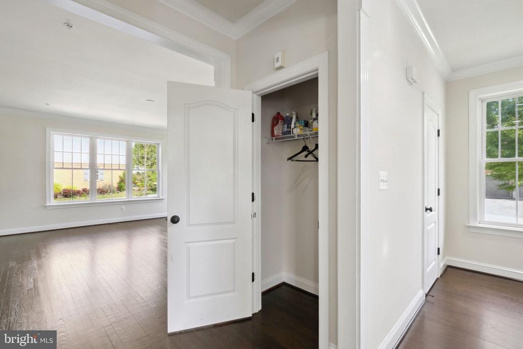 13501 Moonlight Trail Dr