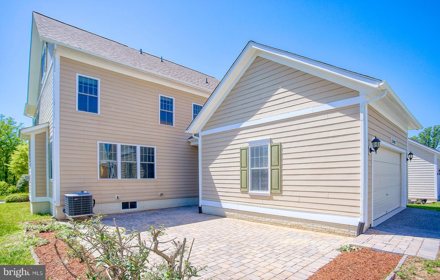 13501 Moonlight Trail Dr
