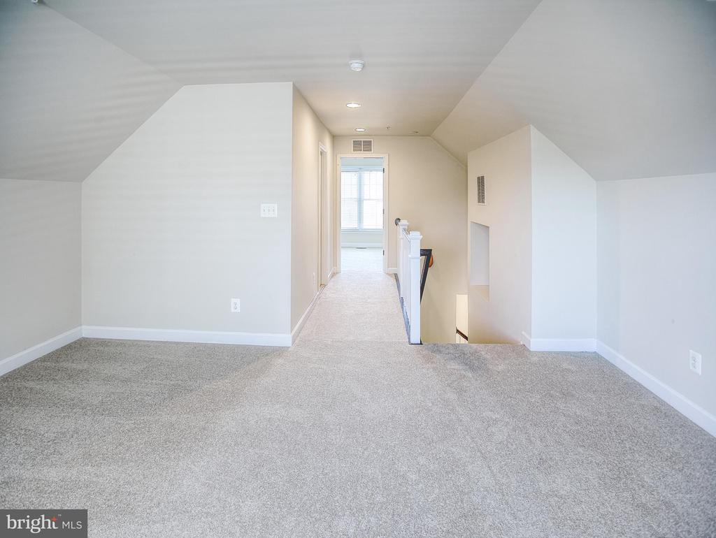 13501 Moonlight Trail Dr