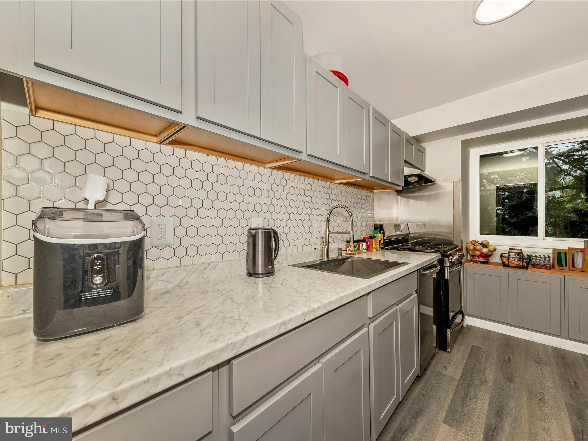 2350 Sun Valley Cir #2