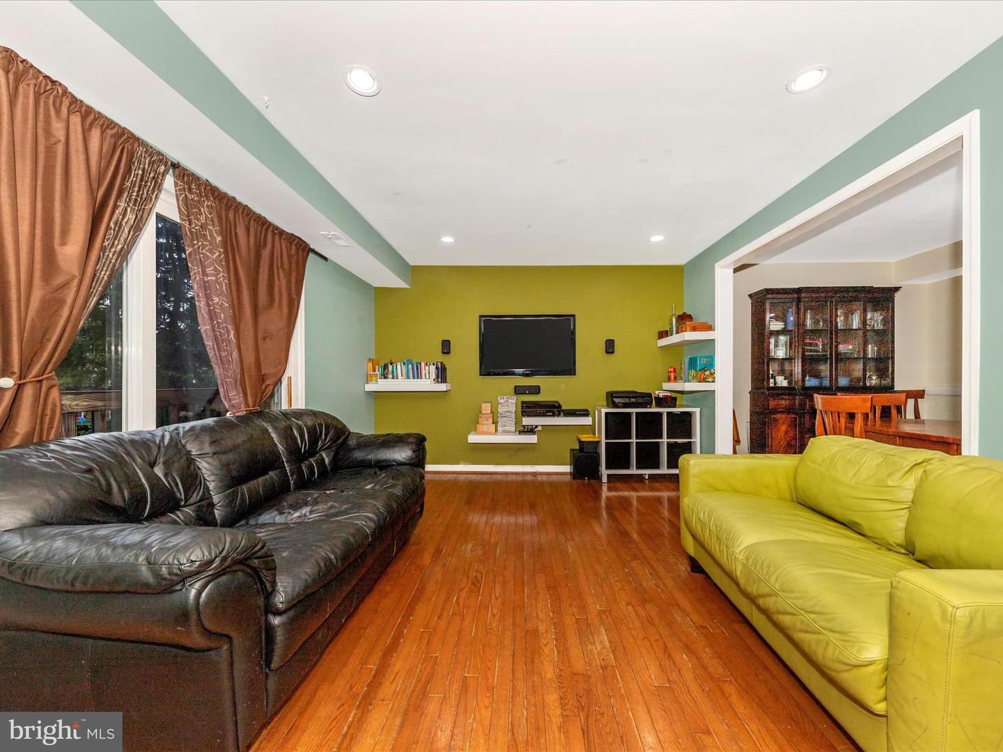 2350 Sun Valley Cir #2