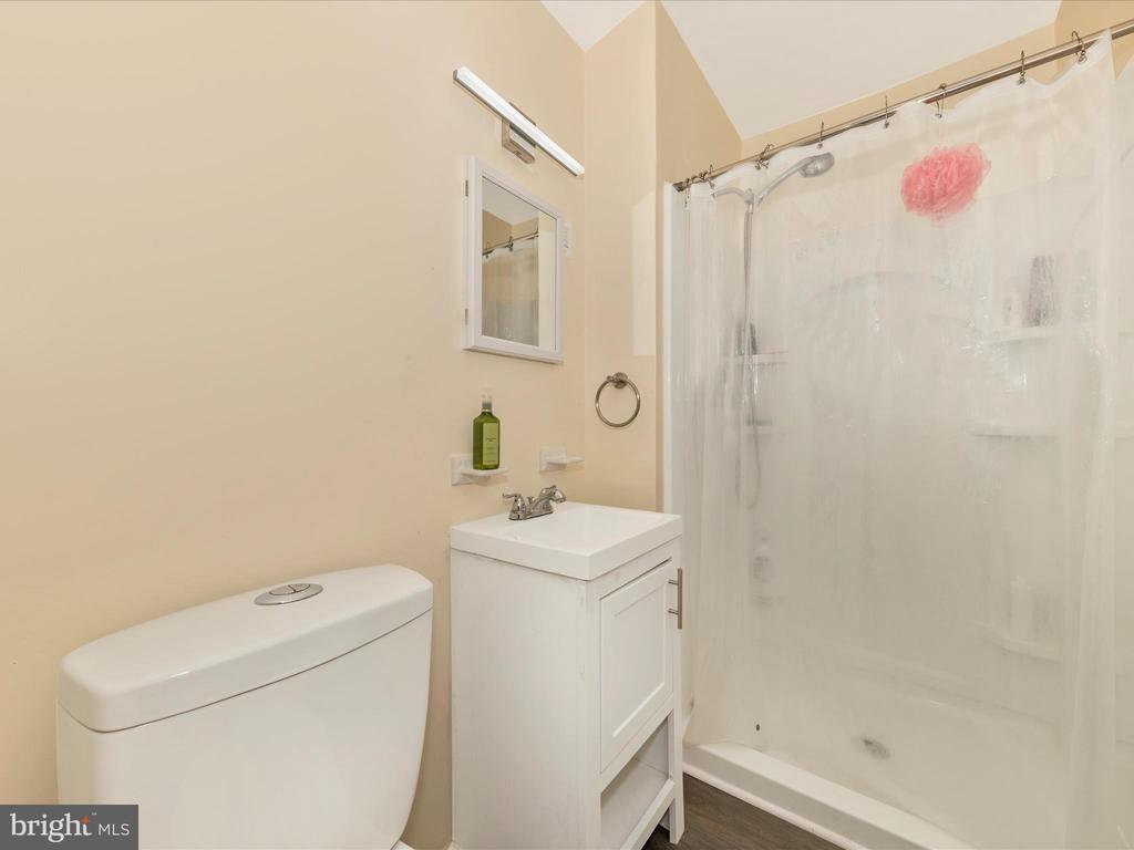 2350 Sun Valley Cir #2